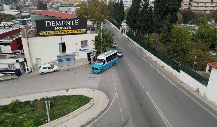 İzmir Zabıtalarından trafik denetimlerine dron destekli takip