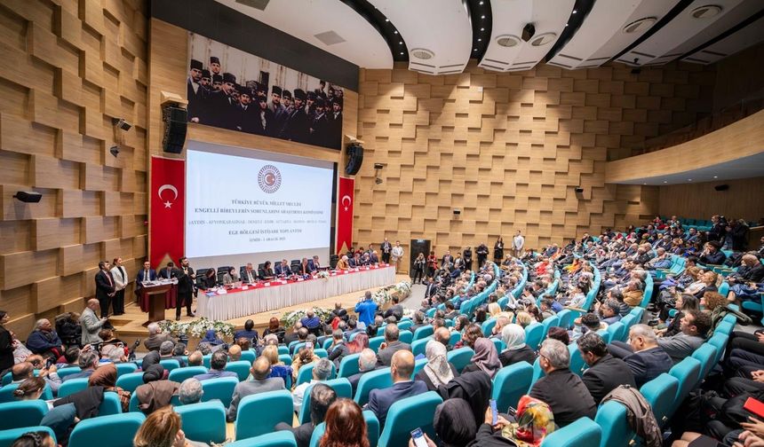 İzmir, engellilik çalışmalarıyla Türkiye'ye örnek oluyor