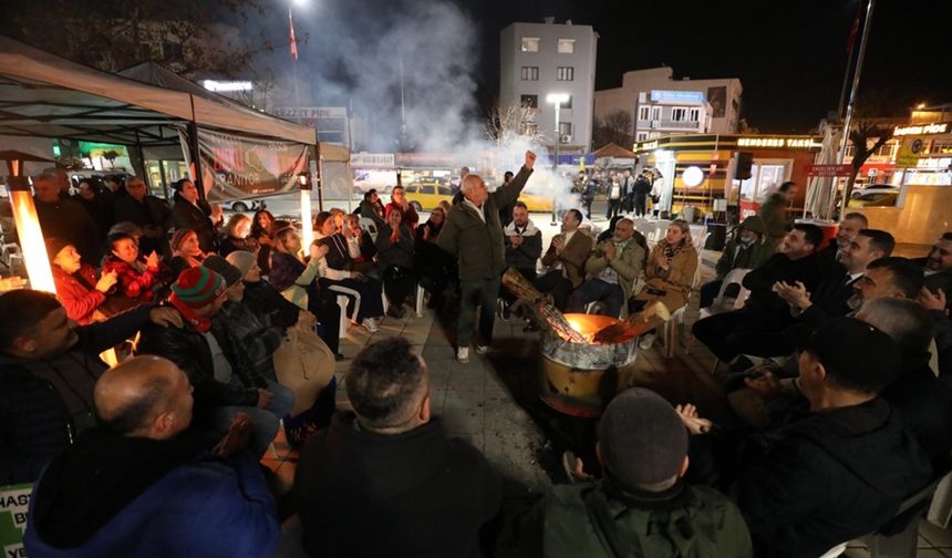 CHP Menderes’ten emeklilere sahada tam destek