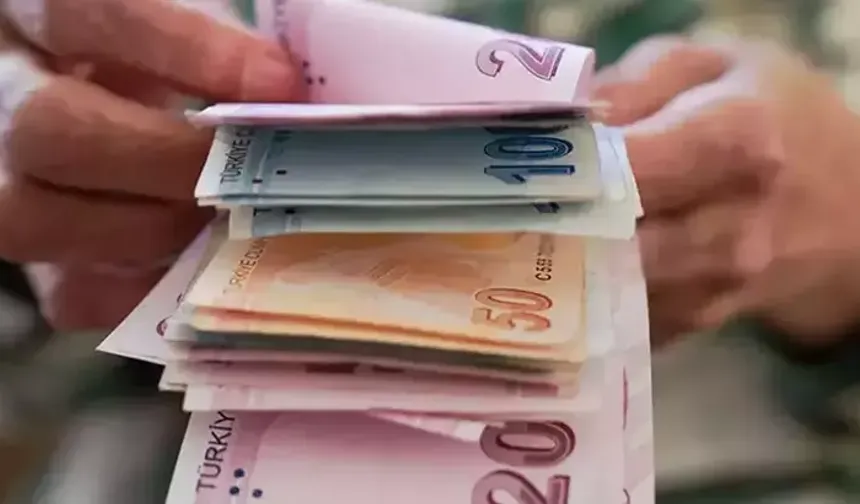 AK Parti teklif sundu: En düşük emekli aylığı netleşecek