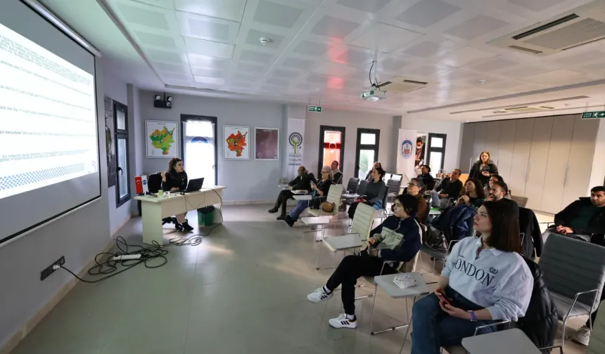 Efes Selçuk’ta Mantar Yetiştiriciliği Eğitimi gerçekleştirildi