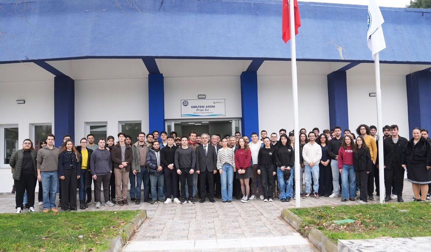 Ege Üniversitesi'nin öğrenci projelerine desteği sürüyor