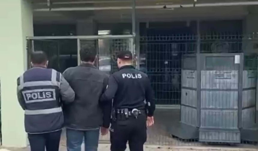 Göçmen kaçakçılığından aranan firari İzmir’de yakalandı