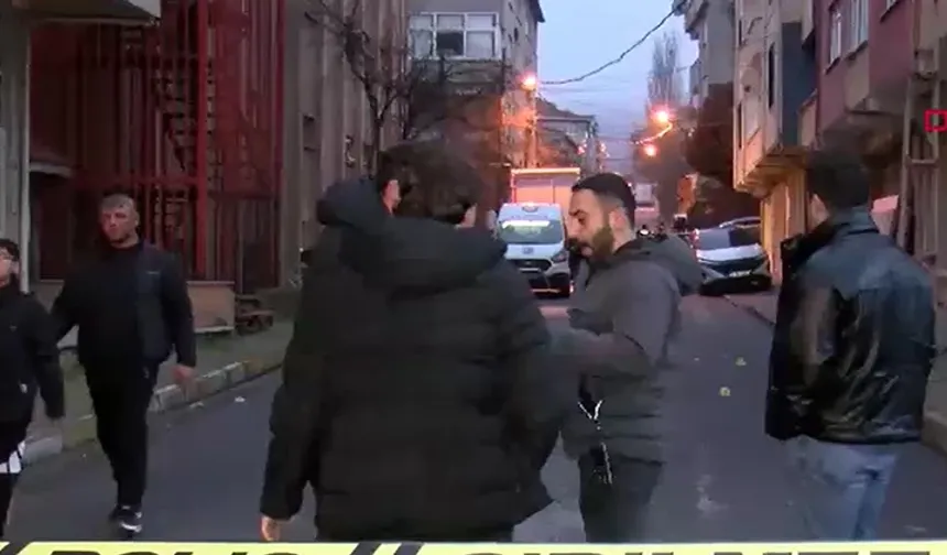 Sokak ortasında silahlı çatışma! Çok sayıda yaralı var