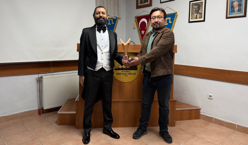 Akif Manaf’a “Özgürlük ve Barış Ödülü” verildi