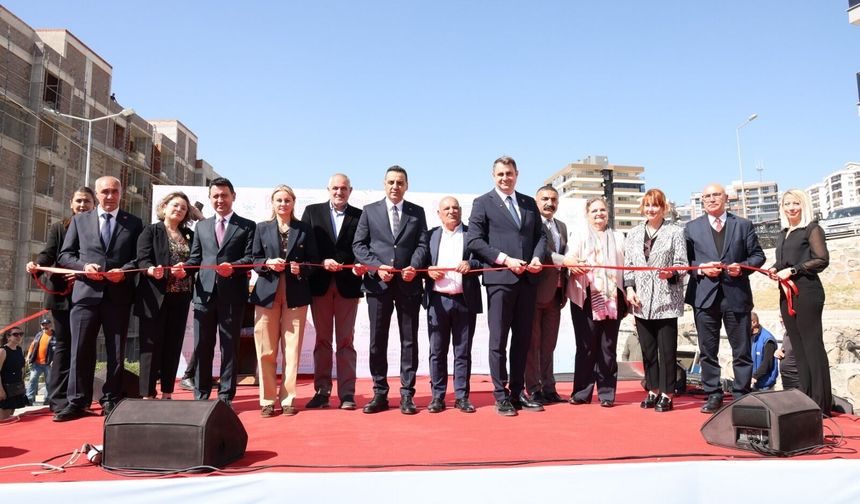 Çiğli’de Yılmaz Aksoy Parkı açıldı