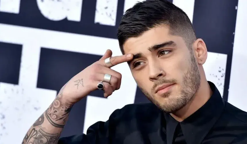Dünyaca ünlü şarkıcı Zayn Malik hastaneye kaldırıldı, hayranları endişeli!