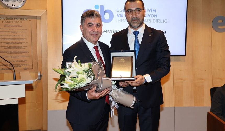 Ege Bölgesi Moda Endüstrisi’nin yeni Başkanı Çağlar Bağcı oldu