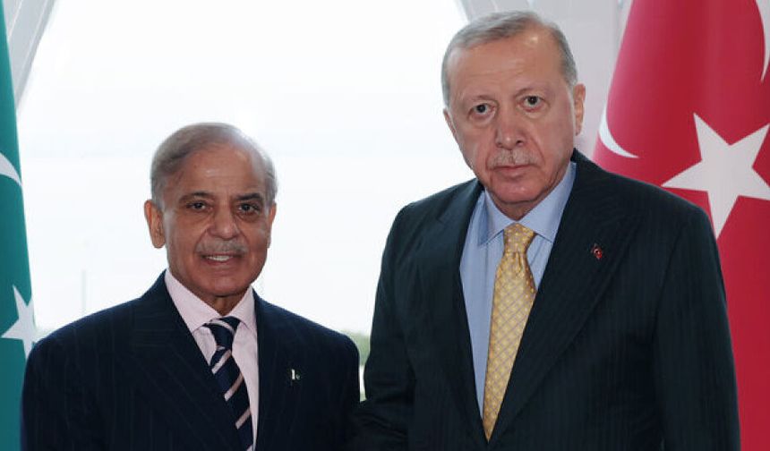 Erdoğan ile Pakistan Başbakanı Şerif arasında kritik telefon görüşmesi