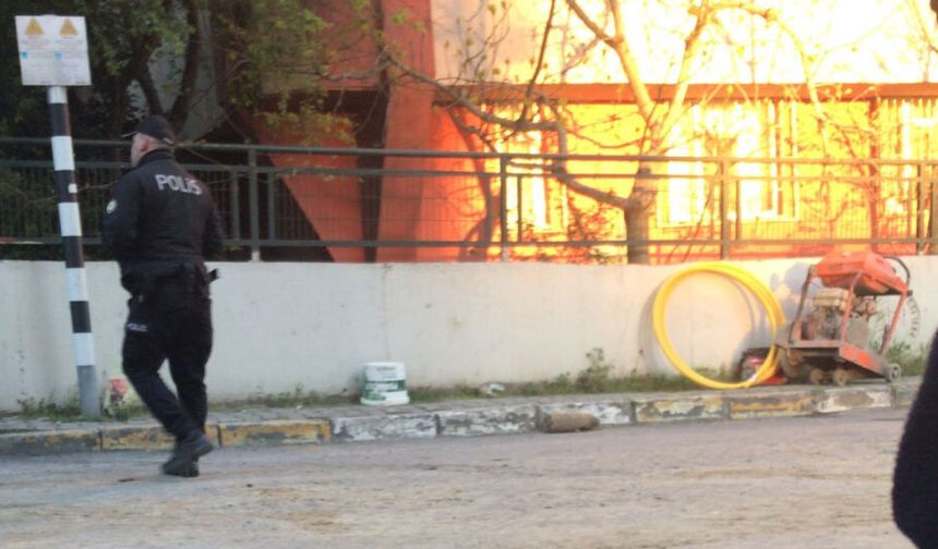 Eyüpsultan’da kazı sırasında şüpheli mühimmat bulundu: Polis alarma geçti