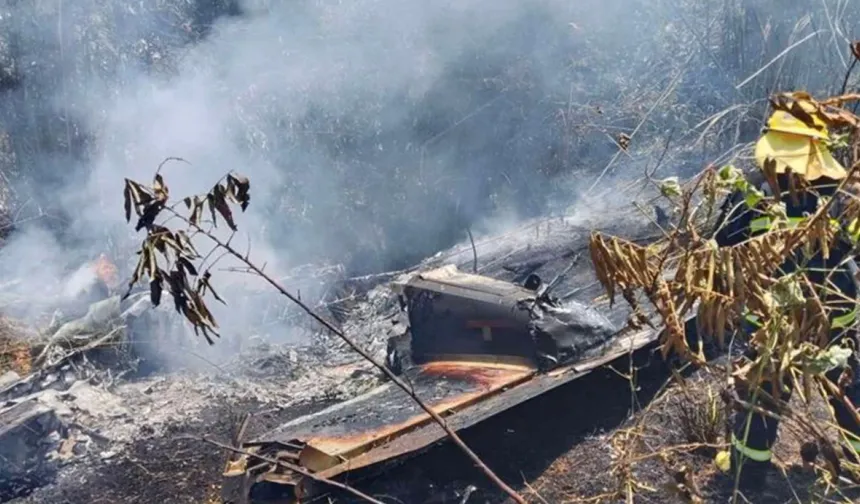 Filipinler’de kargo uçağı düştü: 2 pilot hayatını kaybetti