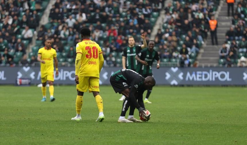 Göztepe, Kocaeli deplasmanında son dakikada yıkıldı: 1-1
