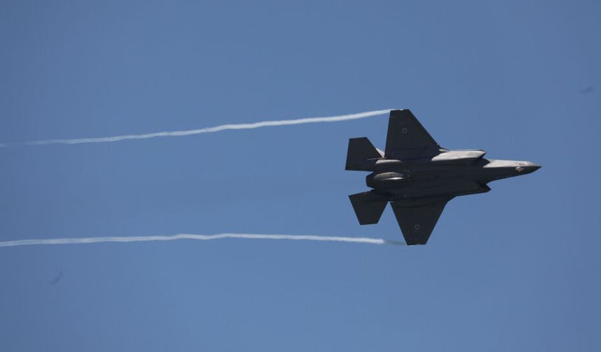 İran semalarında gerilim tırmanıyor: ABD doğruladı, pilot için arama başlatıldı