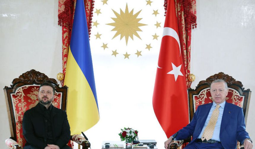 İstanbul’da kritik diplomasi trafiği: Erdoğan ile Zelenskiy görüştü!