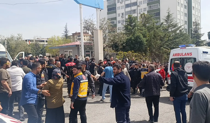 SON DAKİKA | Kahramanmaraş'ta ortaokula saldırıda saldırgan dahil 4 can kaybı, 20 yaralı var...