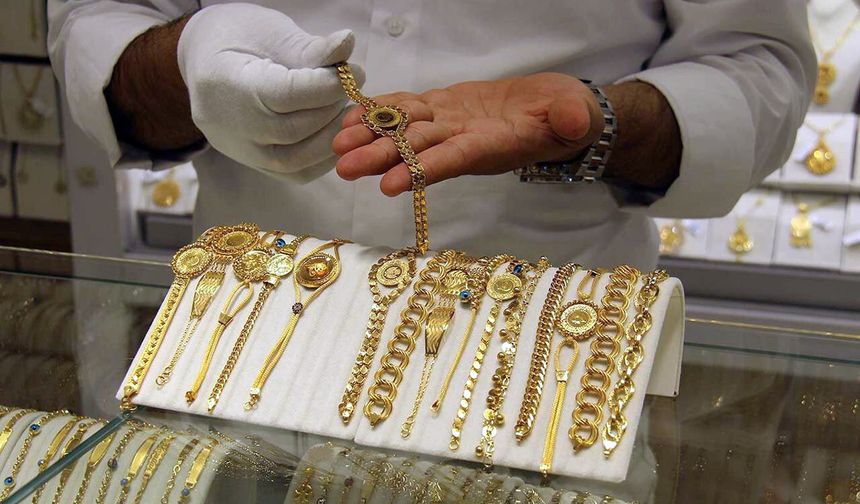 Altında artış beklentisi kredi kartlarını ateşledi