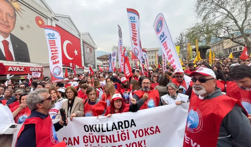 Eğitim-İş’ten Büyük Ankara Yürüyüşü: Hedef Milli Eğitim Bakanlığı!