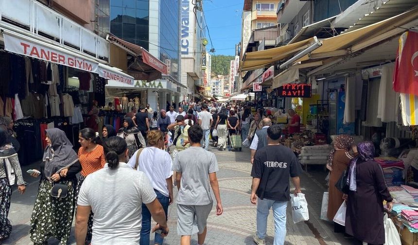 Aydın’da bayram hareketliliği esnafa yansıdı