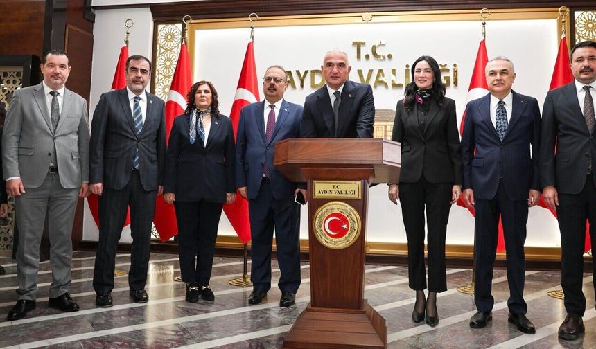 Bakan Ersoy’dan Aydın’da yoğun mesai