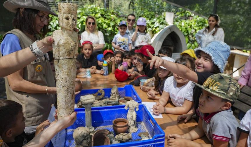Geleceğin kültür koruyucuları ilk kazı deneyimini yaşadı