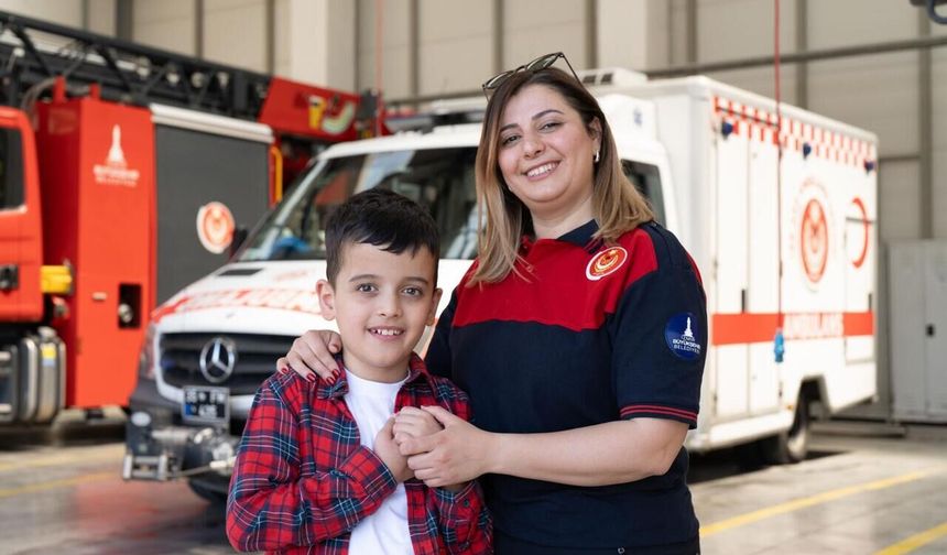 İtfaiyeci annenin yaşam mücadelesi: Bulut’un hikâyesi umut oldu