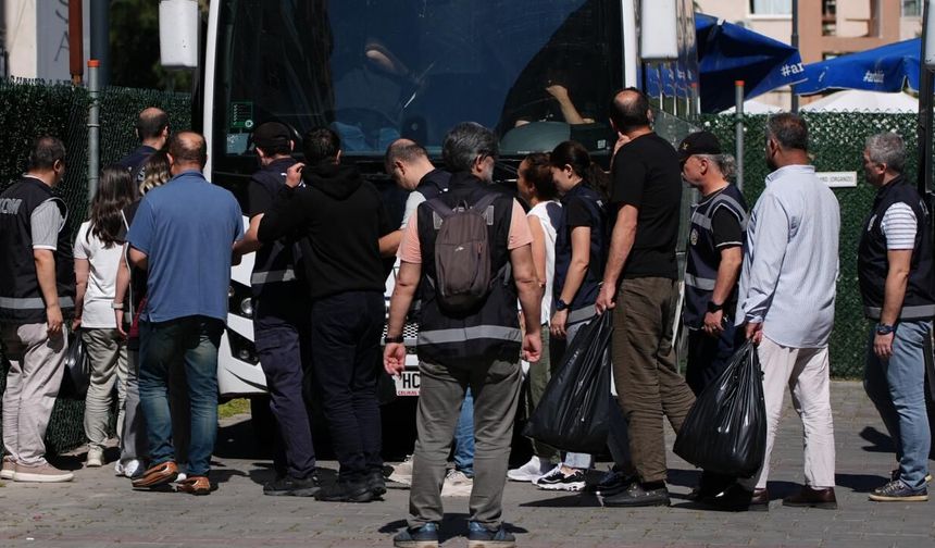 Ege Üniversitesi ihalelerinde usulsüzlük: 150 taşıt ve 49 taşınmaza el konuldu