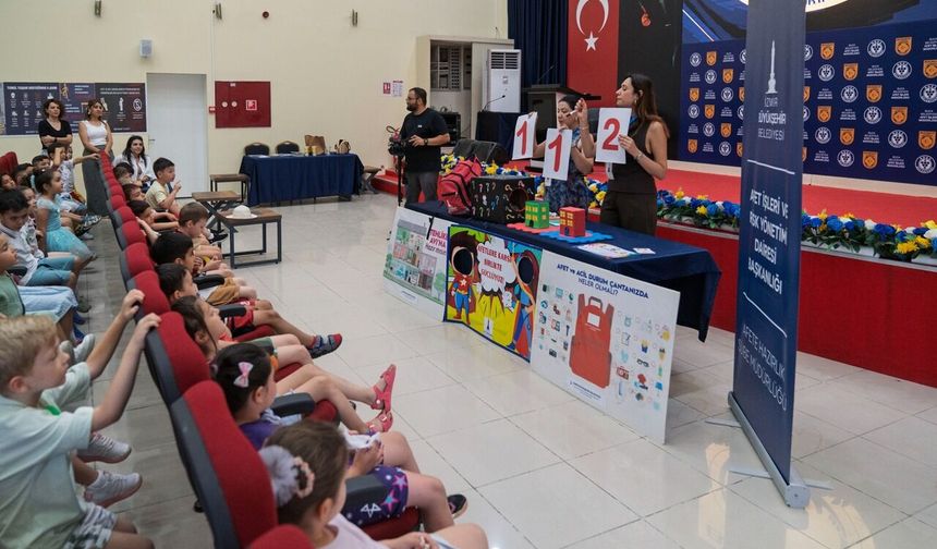 İzmir’de afet farkındalığı küçük yaşta kazandırılıyor
