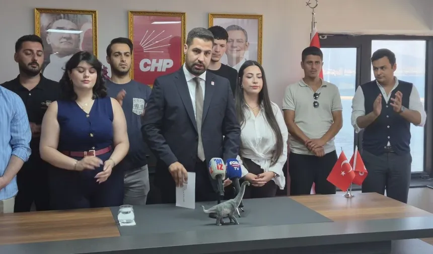CHP İzmir Gençlik Kolları'ndan 'çoluk çocuk' sözlerine sert yanıt!