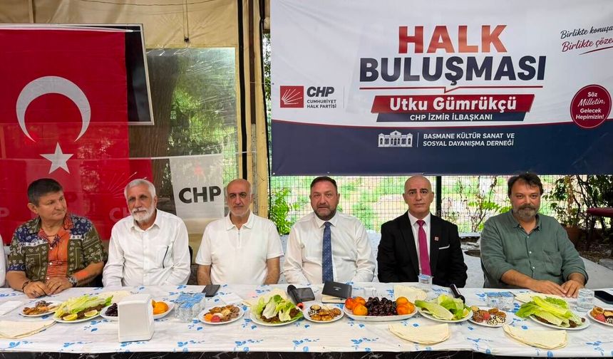 Gümrükçü, Basmane'de halkla buluştu: "Yarınlara olan inancımız güçleniyor"