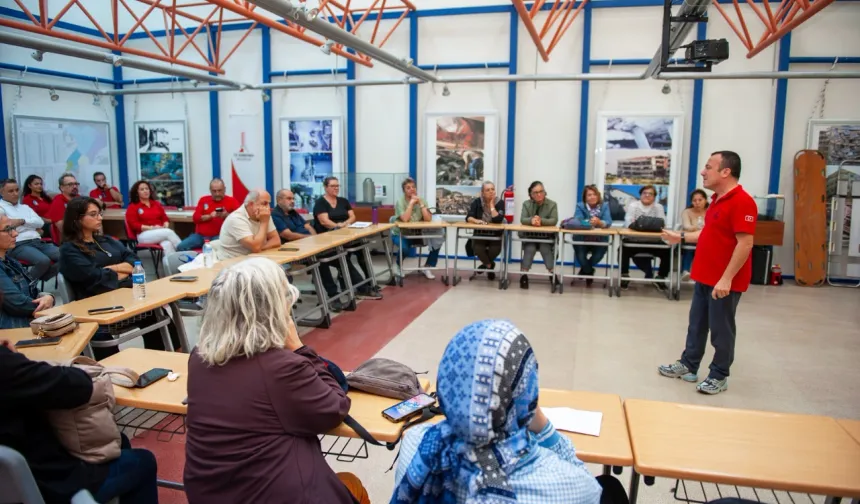 "Karşıyaka Afet Gönüllüleri" projesinde yeni dönem!