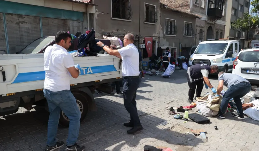 Konak zabıtasından izinsiz seyyar satışa sıkı denetim