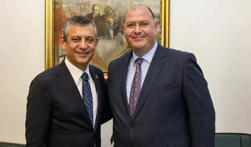 Özgür Özel’in İlkay Çiçek için sözleri gündem oldu: İçişleri’ni yönetir