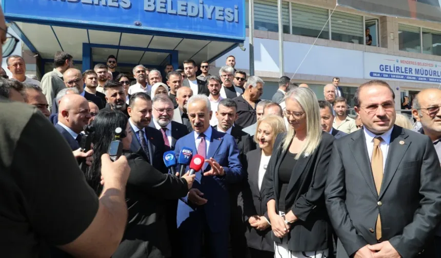 Bakan Uraloğlu duyurdu: Menderes-Gümüldür Karayolu ihaleye çıkacak