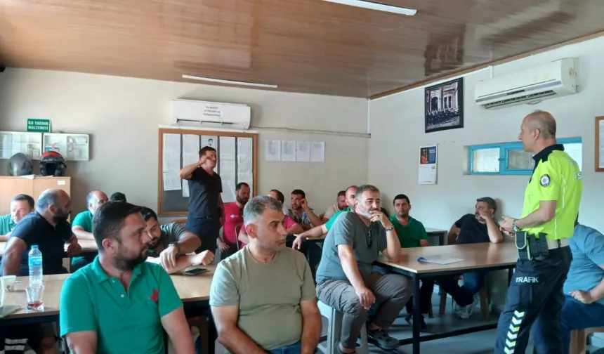 Efeler Belediyesi şoförlerine güvenli sürüş eğitimi