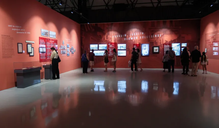 İZKİTAP ziyaretçilerine Kültürpark’ta üç sergi birden