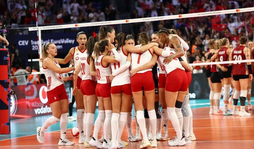 Sinan Erdem’de büyük zafer: Filenin Sultanları yarı finalde