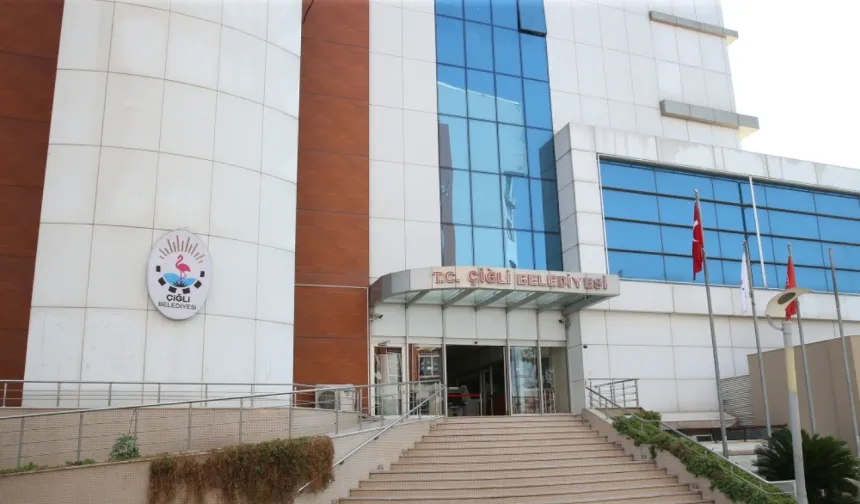 Çiğli'de 29 Ekim kutlamaları: Spor, doğa ve sanat bir arada