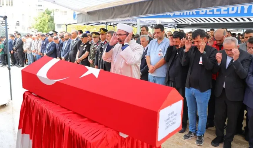 Şehit Piyade Uzman Çavuş Yusuf Güneş Kahramanmaraş'ta son yolculuğuna uğurlandı