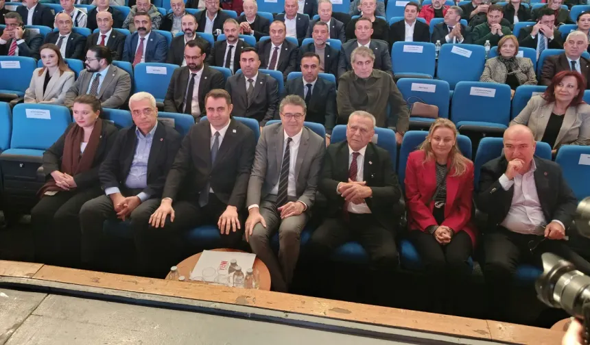YENİ Parti İzmir'de kongre zamanı: Aytekin'den Tugay'a ihanet göndermesi