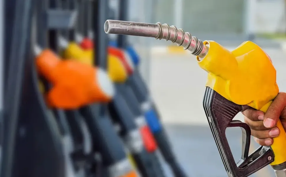Akaryakıt fiyatları güncellendi: 7 Mayıs 2026 güncel İzmir benzin, motorin fiyatları ne kadar oldu?