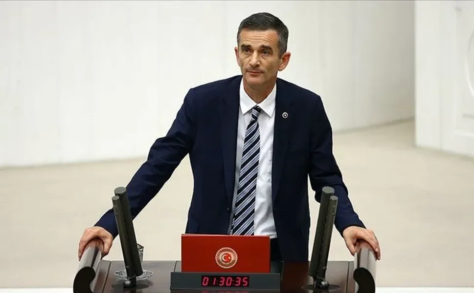 SON DAKİKA | Ümit Dikbayır CHP'den istifa etti