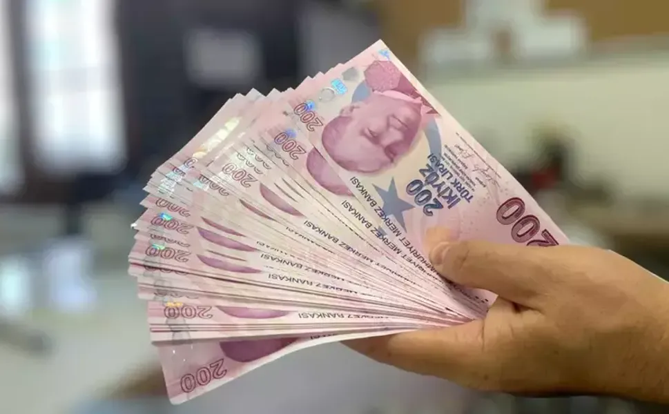 En düşük emekli aylığı 23 bin 552 TL'ye yükseltildi