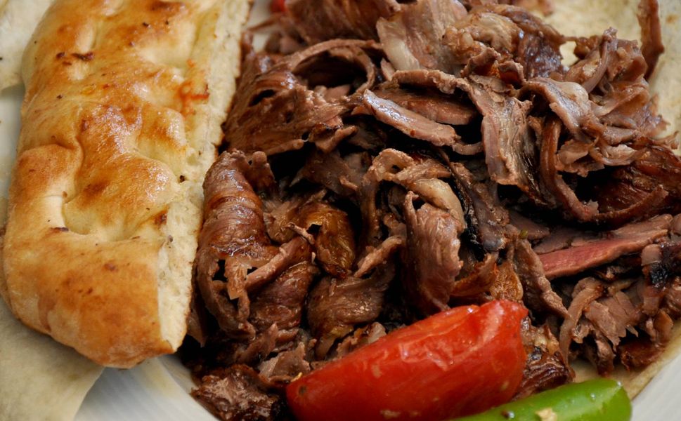 Zincir marketlerde satılan dana dönerde at ve eşek eti tespit edildi