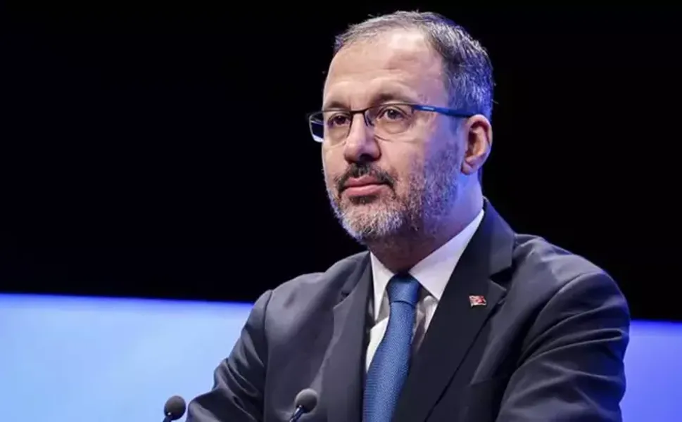 Kasapoğlu: 'Cumhuriyet mirasımız, demokrasi nefesimiz, gençlik ise ikinci asırdaki ufkumuzdur'