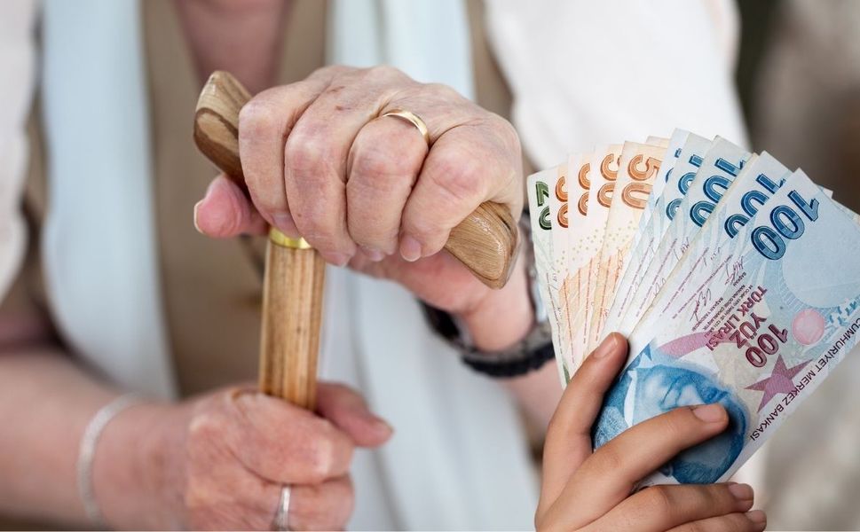 SGK’da yeni dönem sinyali: 'Çalıştıkça kazandıran' emeklilik modeli masada