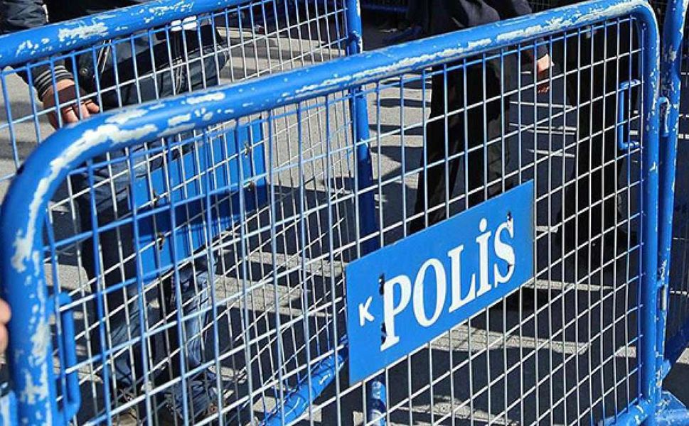 İzmir’de 5 günlük gösteri yasağı