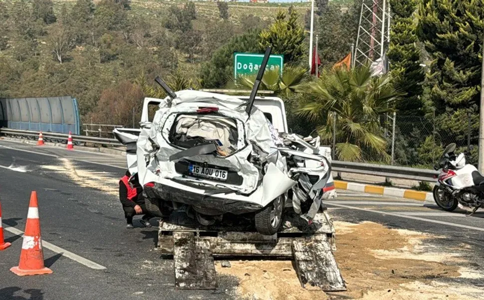 İzmir'in 2025 kaza bilançosu: 110 binden fazla kaza, 208 can kaybı...