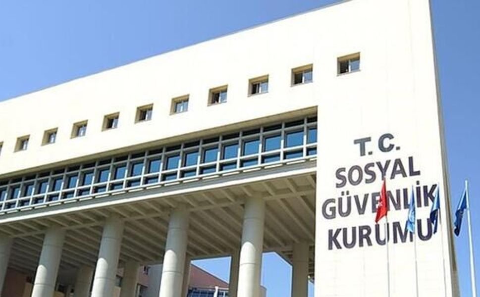 SGK’dan sahte bayram ikramiyesi uyarısı: 'Asla tıklamayın'