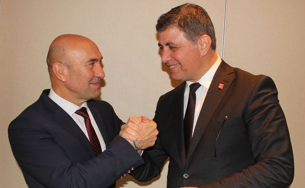 Cemil Tugay'dan Tunç Soyer'e: 'Seçime 5 gün kala aday olmayacağı belli olan bir kişinin verdiği karar sorumsuzdur'
