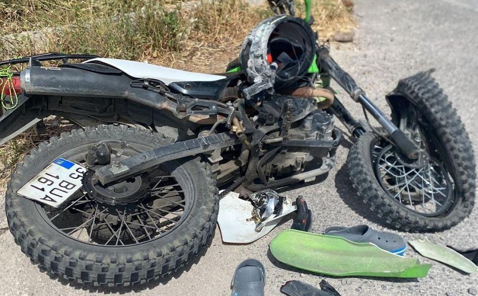 İzmir'de feci kaza: Sola dönmek isterken kamyon çarptı... Metrelerce sürüklendi